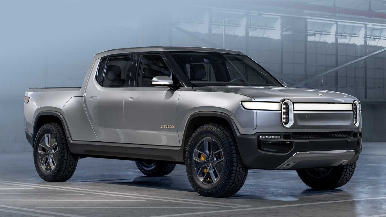 Top 10 Electric Vehicles for Long Distance Driving - Rivian R1T Top 10 Electric Vehicles for Long Distance Driving - Rivian R1T