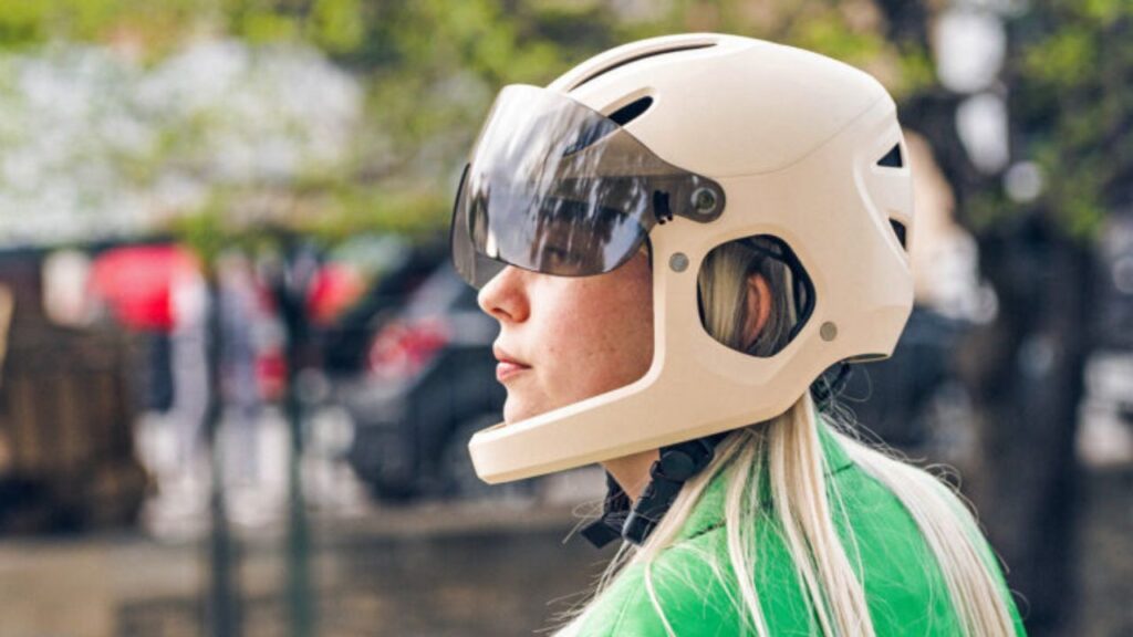 VIRGO - The Safest Cycling Helmet for e-bikes