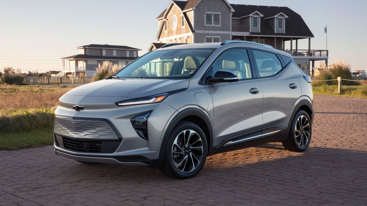 Chevy Electric Vehicle - Chevy Bolt EUV (Electric Utility Vehicle)